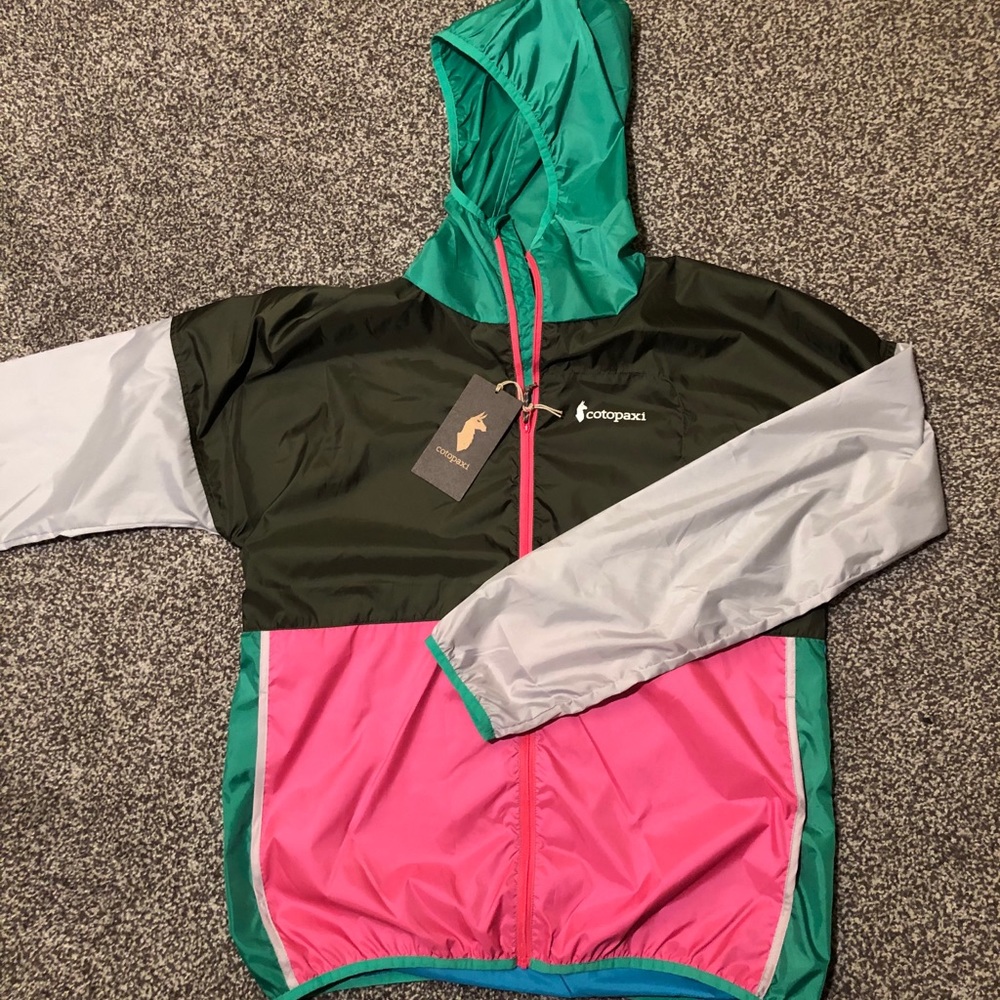 Color block windbreaker